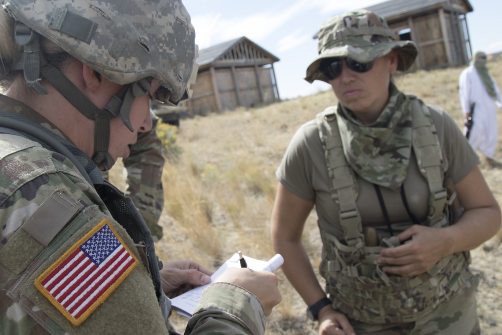 Guardsmen conduct medical evacuation training