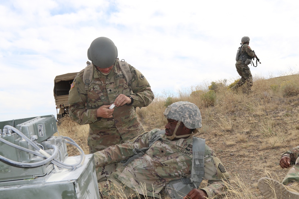 Guardsmen conduct medical evacuation training