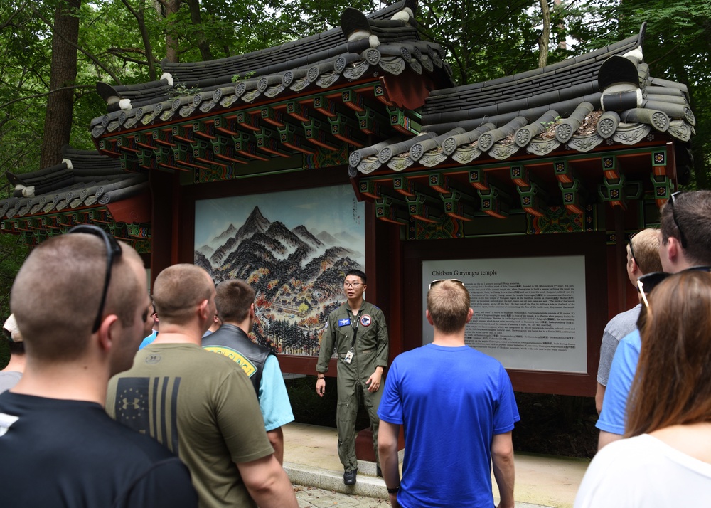 USAF, ROKAF pilots bond with Friendship Day