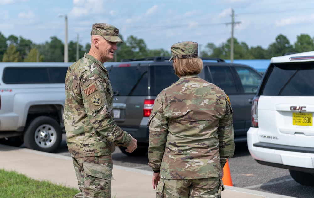 ARNORTH commander visits Florida National Guard