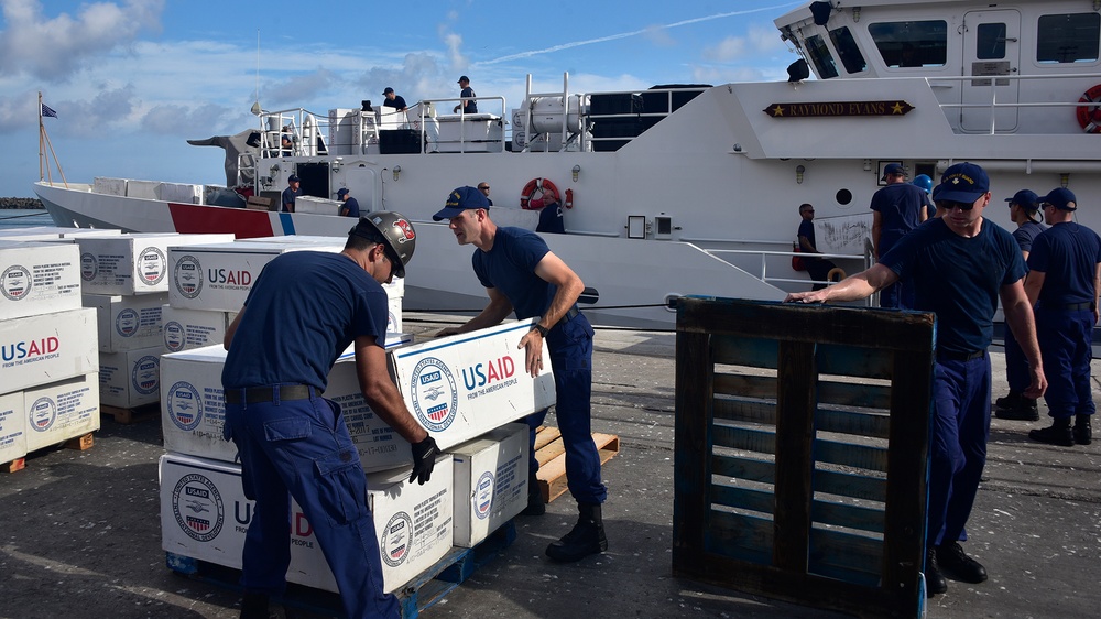Key West-based Coast Guard cutter delivers supplies to Bahamas