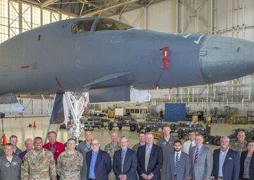 Expanded carriage demonstration showcases possible B-1B capability