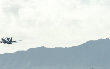 Fighters, tanker, radar aircraft launch for Sentry Aloha 19-2