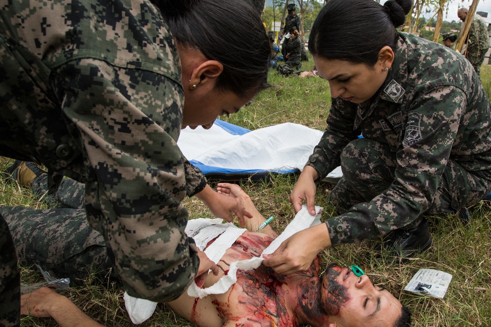 U.S. Navy Promotes Medical Readiness in Honduras