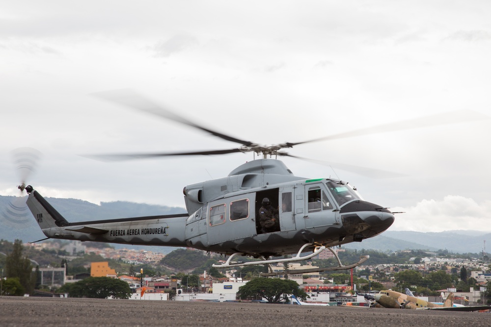 U.S. Navy Promotes Medical Readiness in Honduras