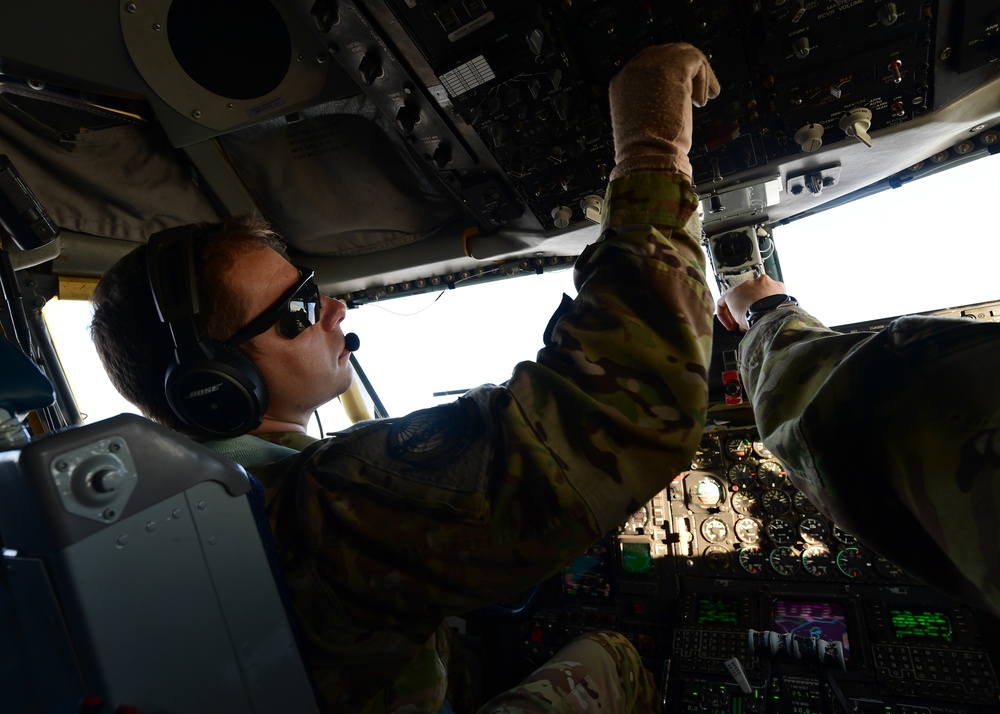 28th EARS refuels A-10s, F-16s