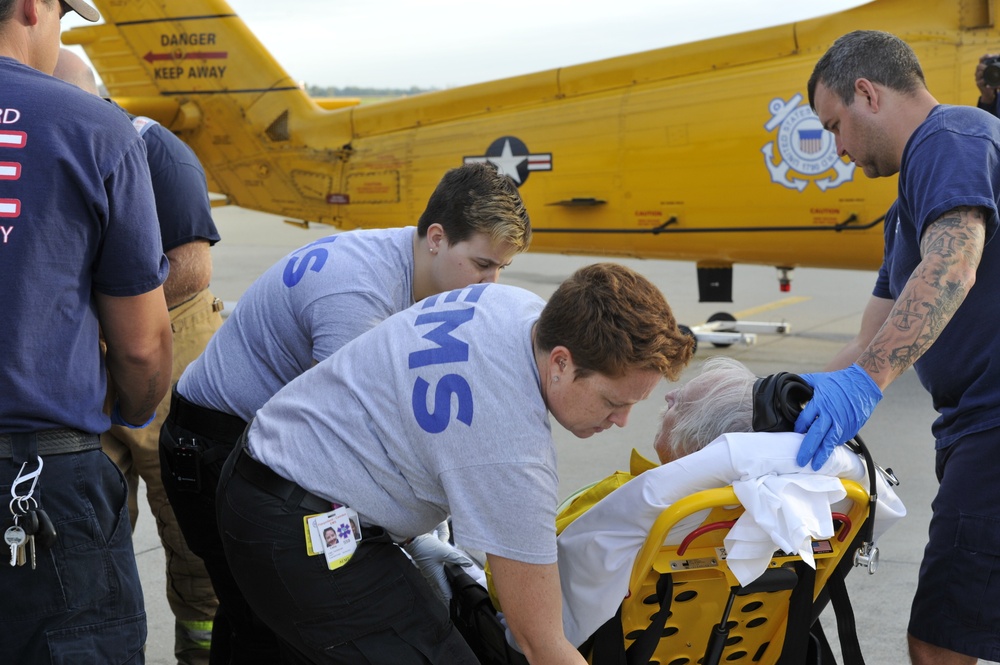 Coast Guard transfers Ocracoke, North Carolina patient following Hurricane Dorian medivac