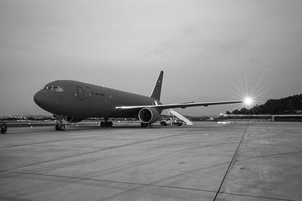 KC-46 Historic First Visit to Korea, Osan