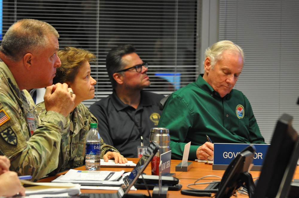 South Atlantic Division commander engages with South Carolina governor