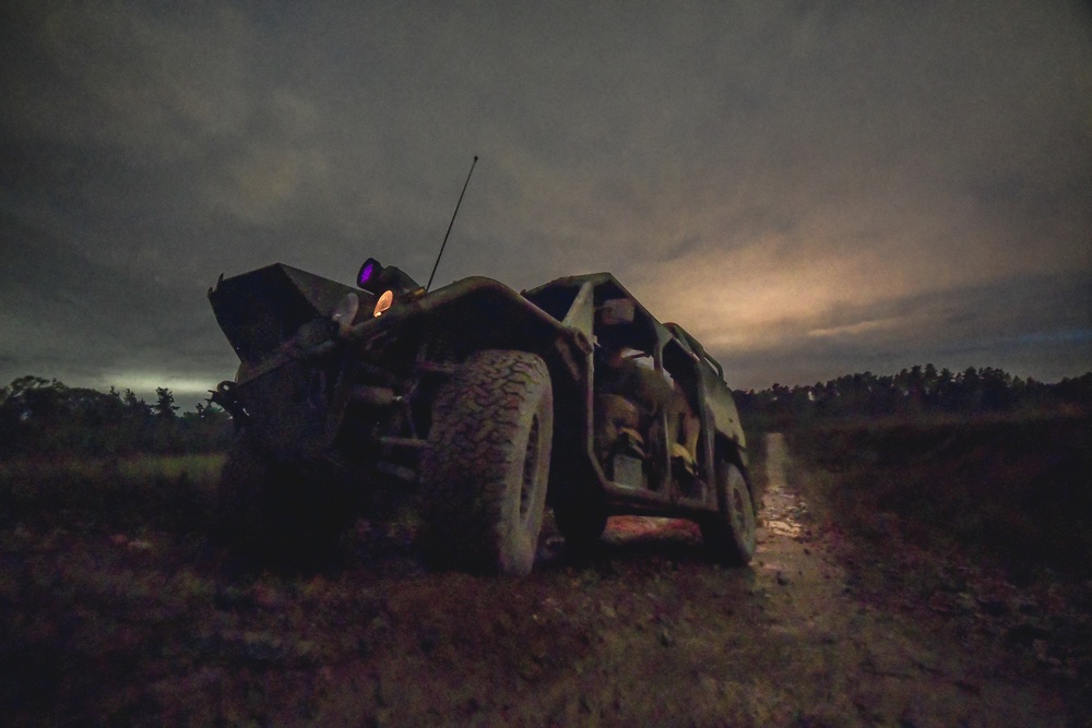 Paratroopers Attack Night Course