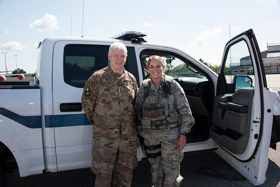 ANG Director spends time with 171st ARW Guardsmen