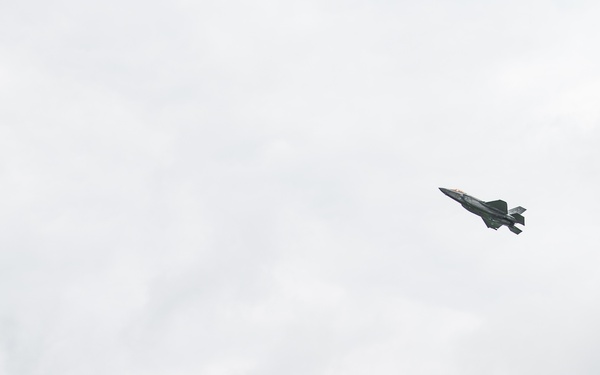 F-35 Demo Team brings Airpower to Canada