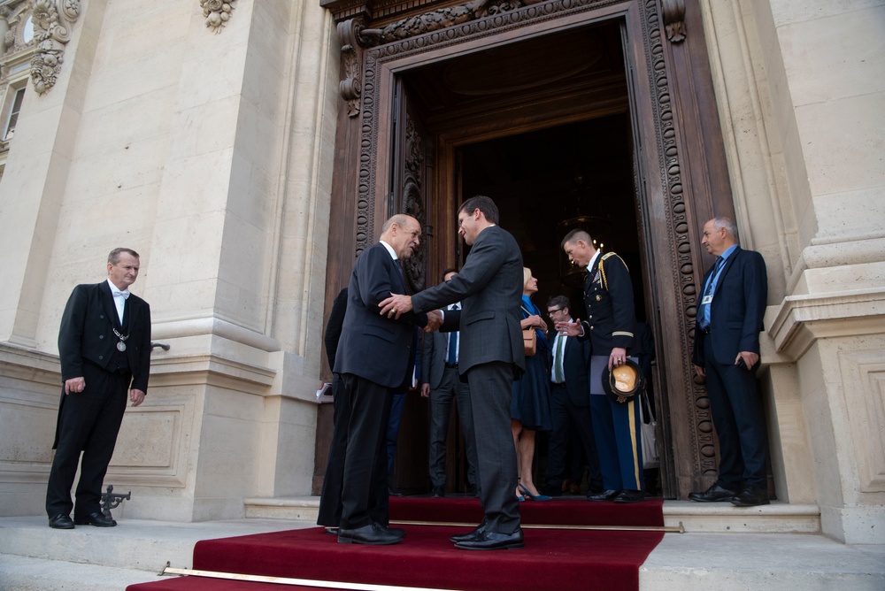 Secretary Esper Meets With French Foreign Minister