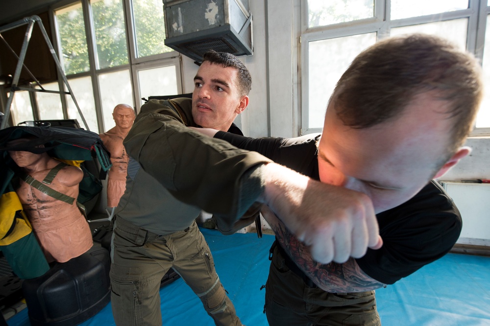 Airmen train using counter-knife tactics