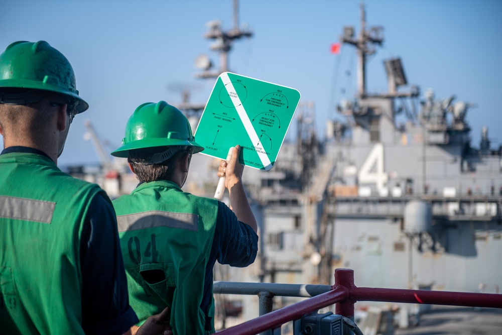 USS Harpers Ferry Conducts Replenishment-At-Sea