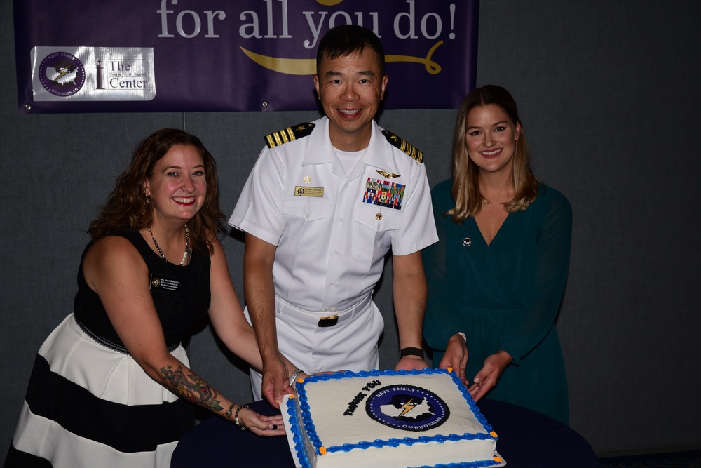 Naval Station Great Lakes Holds Ombudsman Appreciation Dinner