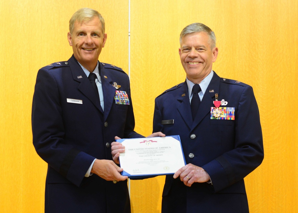 Brig. Gen Eric Lind Receives The Legion of Merit