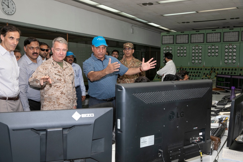 USCENTCOM commander visits the Tarbela Dam