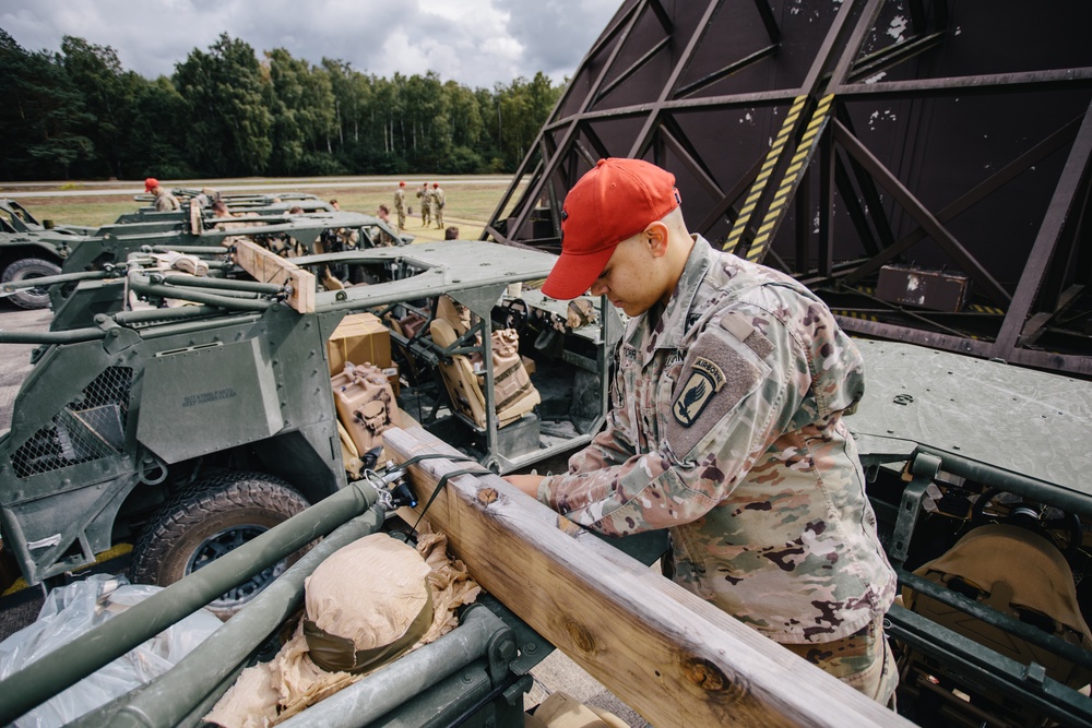 Paratrooper rigs equipment