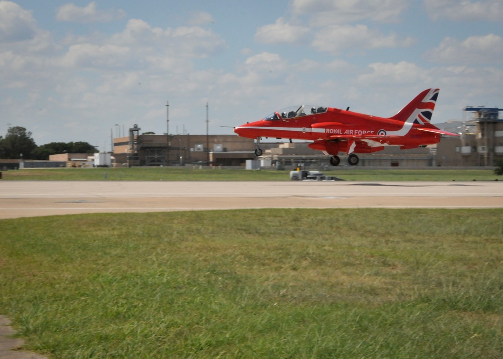 Red Arrows Arrive in Fort Worth