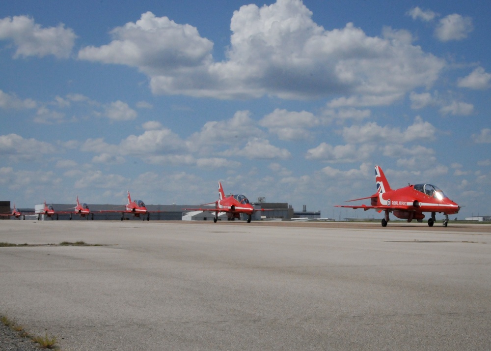 Red Arrows Arrive in Fort Worth