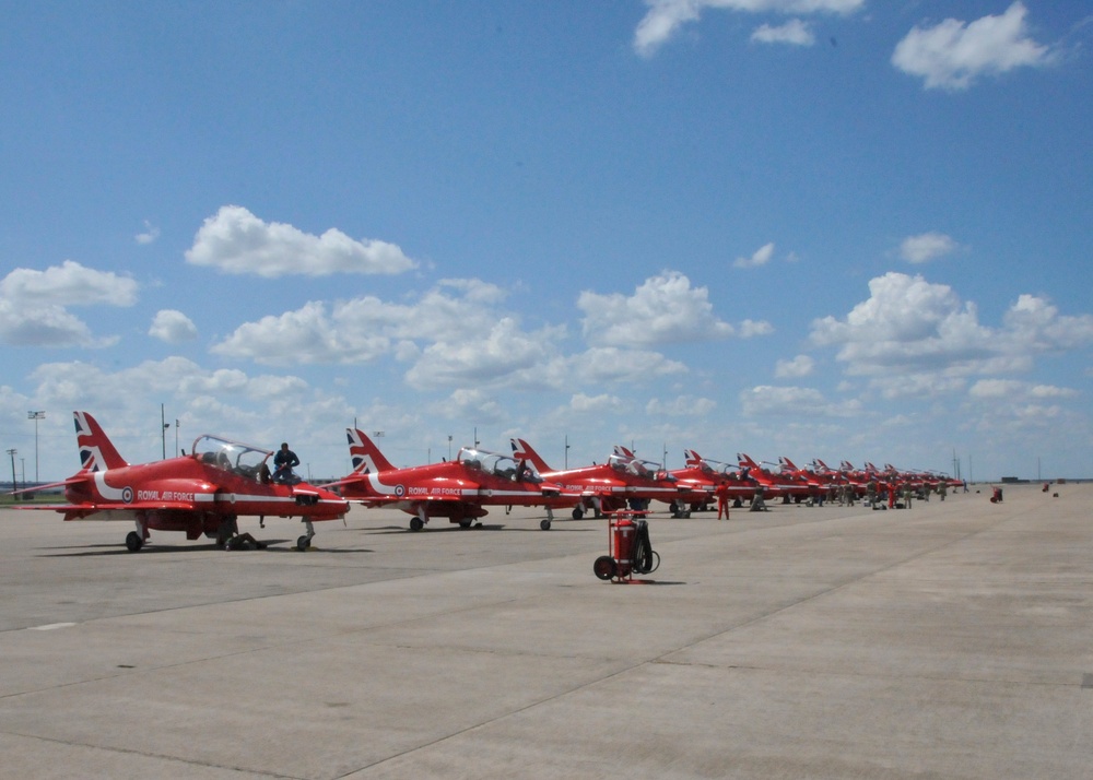 Red Arrows Arrive in Fort Worth