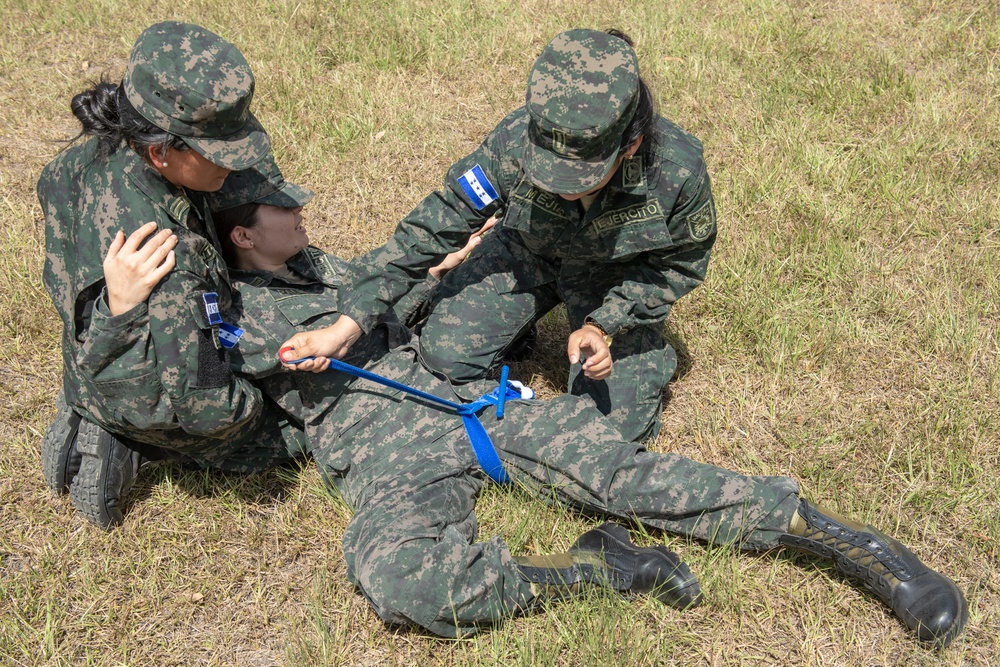 U.S. Navy Promotes Medical Readiness in Honduras