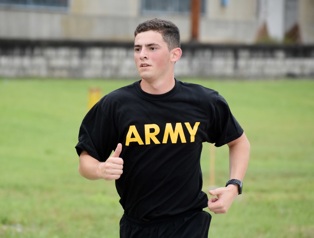 ‘By Valor and Power’: Eight Soldiers, NCOs compete in 38th ADA Bde. contest