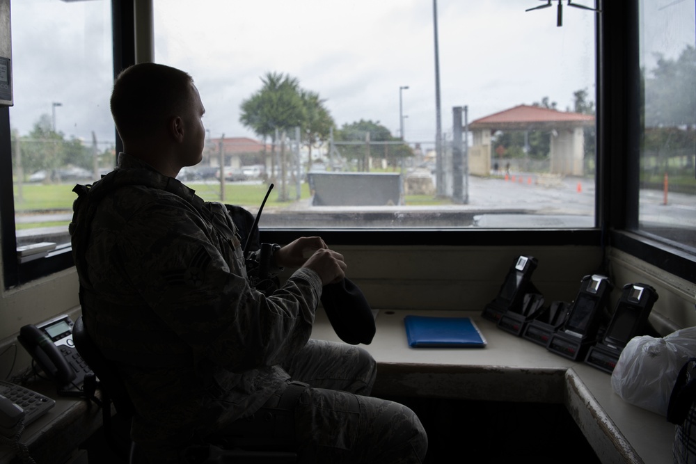 18th SFS guards Kadena AB