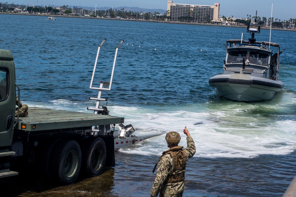 Coastal Riverine Squadron 1 conduct Harbor Security