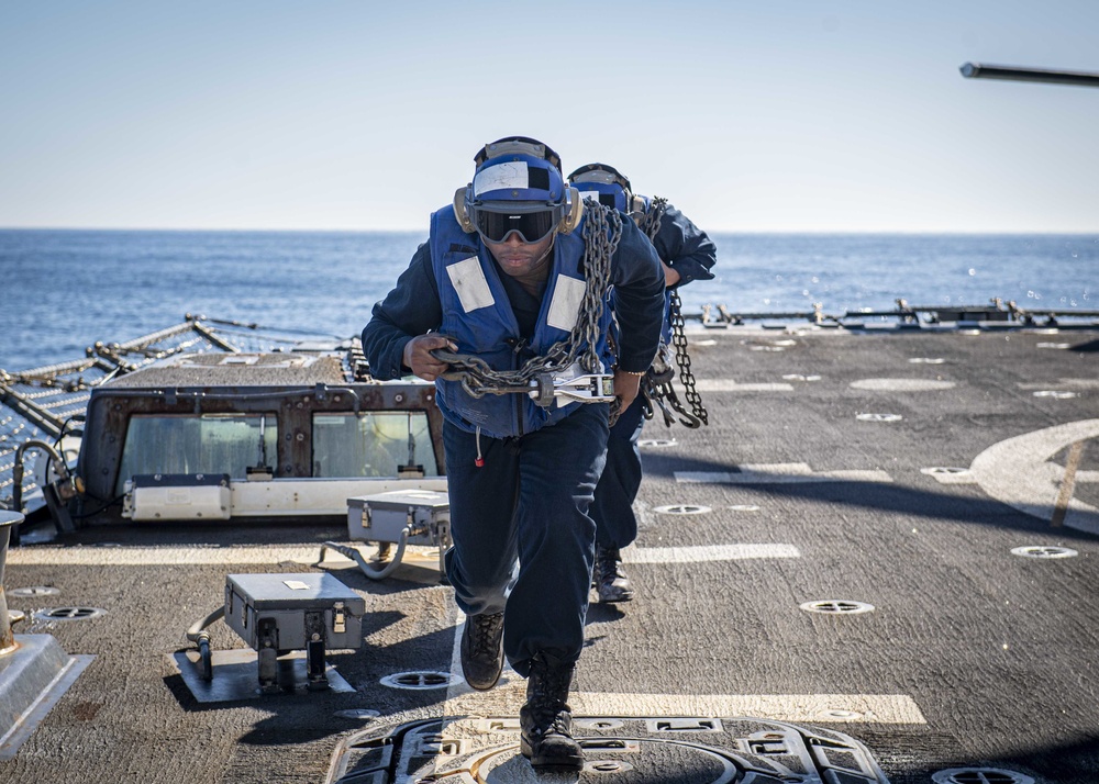 USS Gridley Conducts Flight Operations