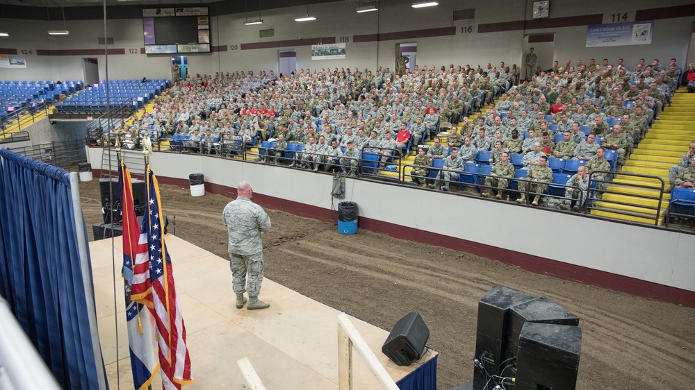 131st Bomb Wing Guardsmen ‘deploy’ to Missouri State Fairgrounds
