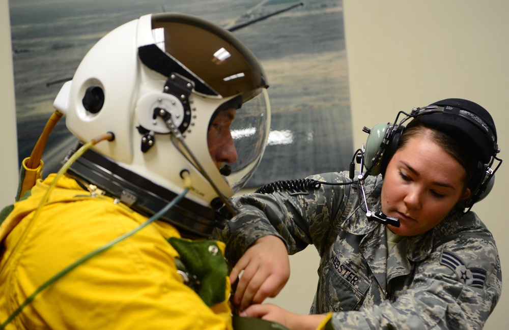 ACC commander immersed in U-2 reconnaissance mission