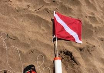 Imagery Available: Coast Guard seeks public’s help identifying owner of dive float found off Ka'anapali Beach, Maui
