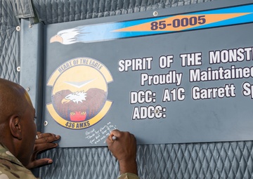 CMSAF highlights resiliency while visiting Team Dover