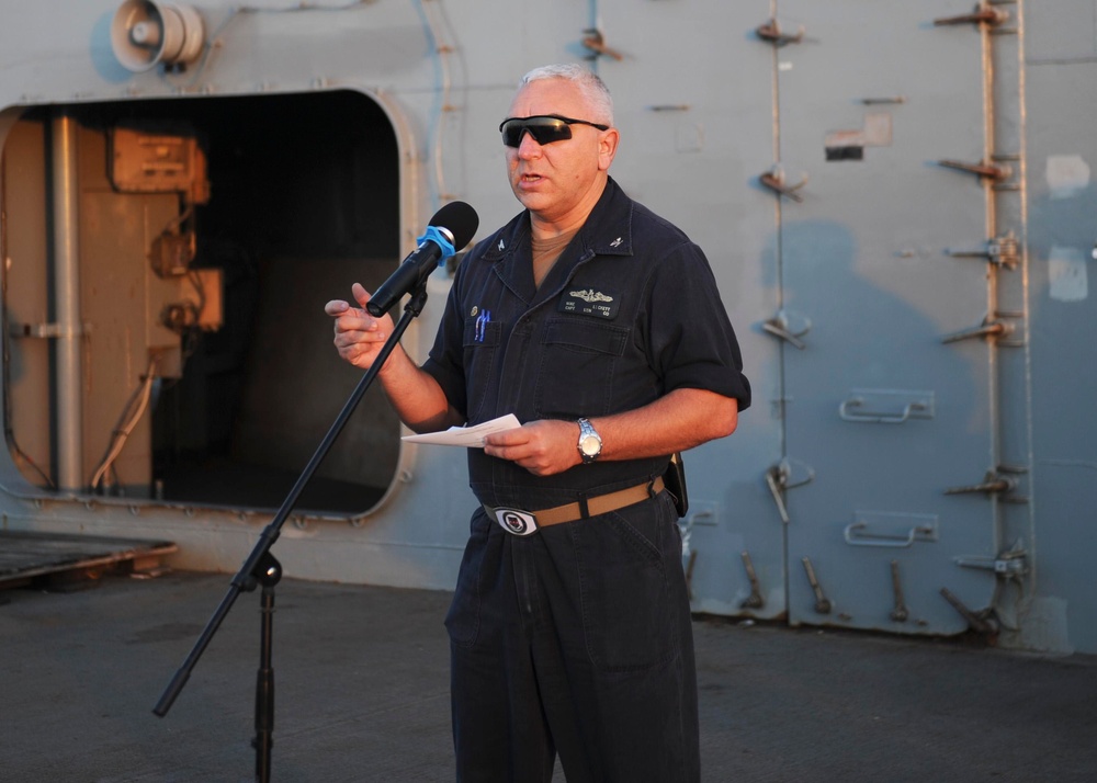 USS Emory S. Land Commanding Officer Holds an All-Hands Call at Sea