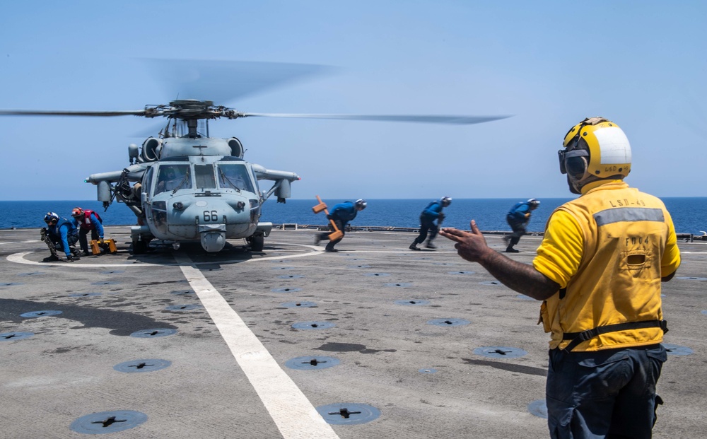 USS Harpers Ferry Conducts Flight Quarters