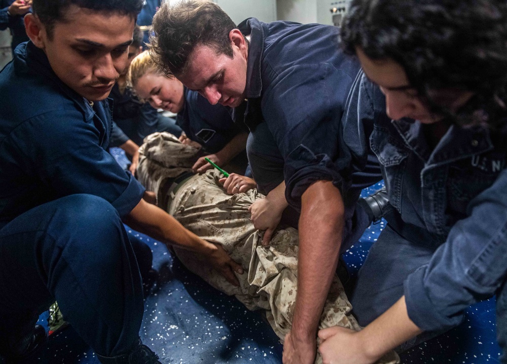 USS Harpers Ferry Conducts Medical Training Exercise