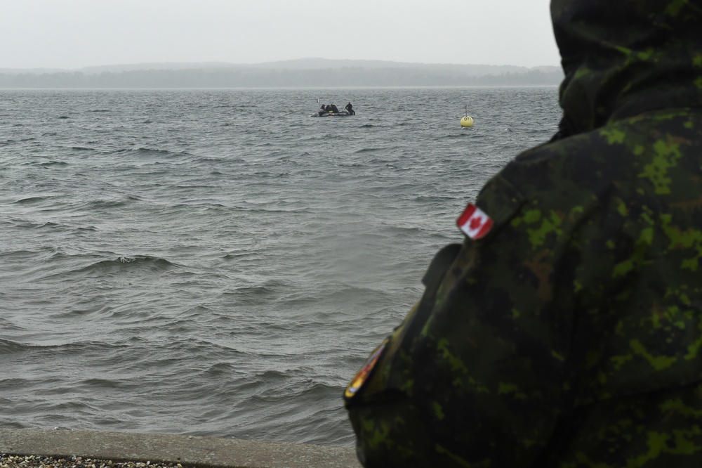 Canadian Clearance Divers Participate in Exercise Nothern Coasts 2019