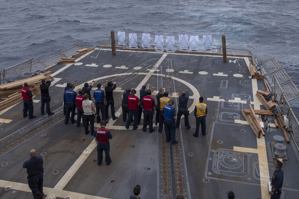 USS MOMSEN Conducts Live Fire Gun Shoot at Sea