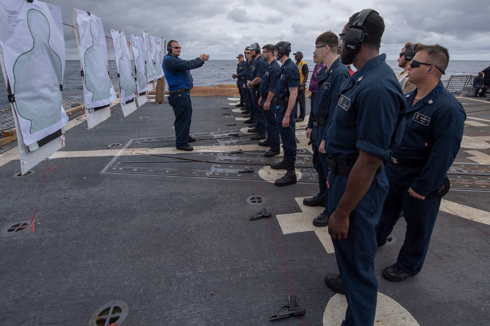 USS MOMSEN Conducts Live Fire Gun Shoot at Sea