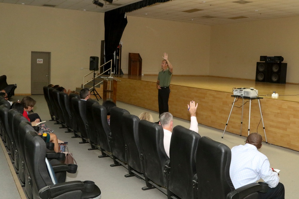 Army Assistant for Civilian Personnel Visits Camp Arifjan