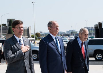 President George W. Bush, Former and &amp; Current Secretary of Defense Pay Tribute at Pentagon 9/11