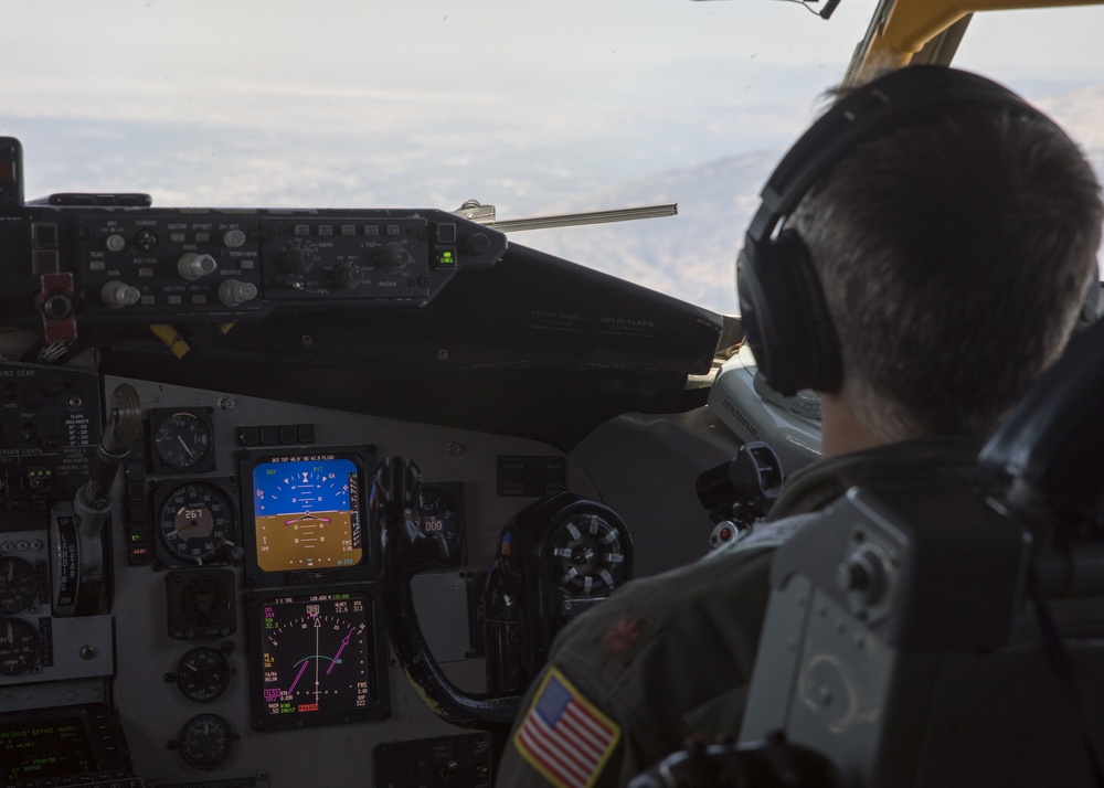 Utah Air Guard refuels Moody A-10s