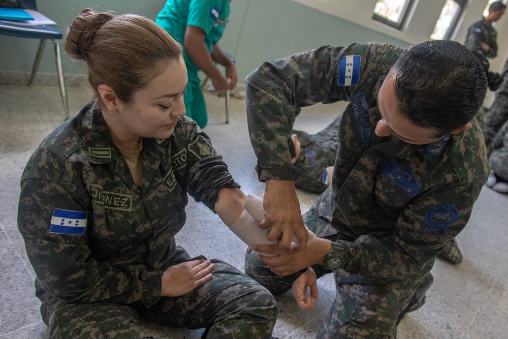 U.S. Navy Promotes Medical Readiness in Honduras