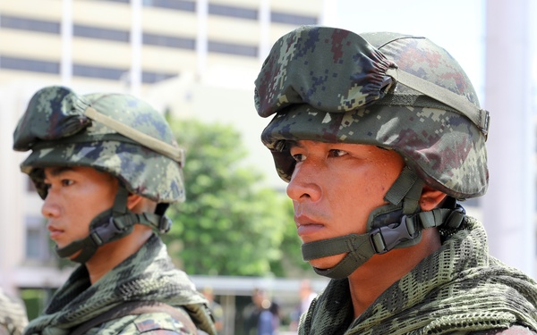 Royal Thai Army first to receive Strykers