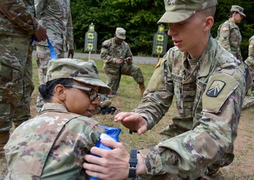 Army dentists hone field craft, promote readiness