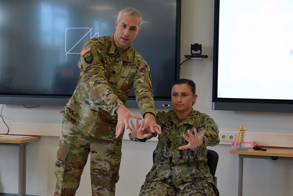 Army Medicine Europe teaches how to treat patients virtually