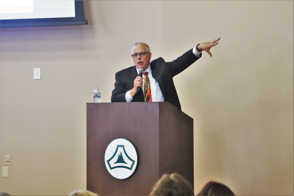 Hundreds attend 2019 Retiree Appreciation Day at Fort McCoy