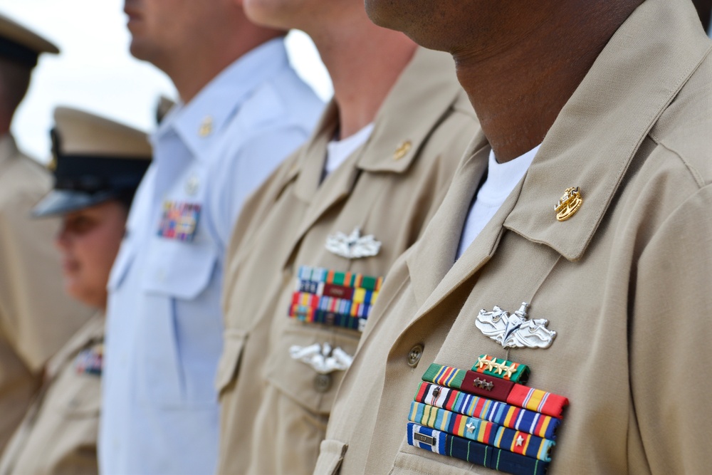 DVIDS - Images - NAVSTA Rota Holds Chief Pinning Ceremony [Image 7 Of 8]